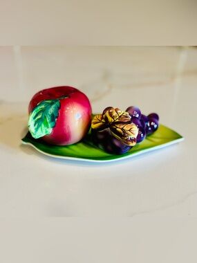 Vintage PY Japan Fruit Salt And Pepper Set | Apple and Grapes on Leaf Platter